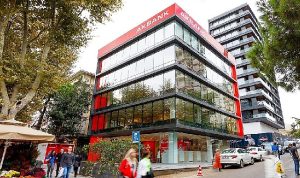 akbank-afet-bolgesinde-sosyal-ve-ekonomik-kalkinmaya-hizmet-ediyor-DnekhFsB.jpg