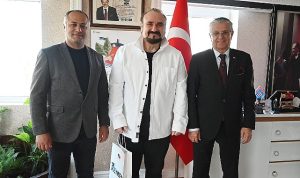 opera-sanatcisi-hakan-aysevden-baskan-topalogluna-ziyaret-Xf5CZNTq.jpg