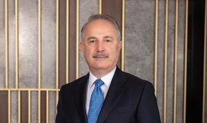 vakifbank-2023-yilinda-63-milyar-dolar-ile-yurtdisindan-en-cok-kaynak-saglayan-banka-oldu-CZ1LKOgP.jpg