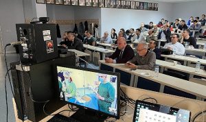 eu-tip-fakultesinde-fitik-cerrahi-gunleri-canli-cerrahi-kursu-duzenlendi-BeGFPQH8.jpg