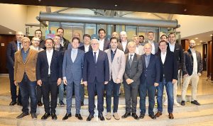 ihracatcilar-cumhuriyetimizin-ikinci-yuzyilinin-hedeflerini-belirlemek-icin-genel-kurula-gidiyor-3HUmkqYf.jpg