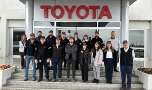 toyota-otomotiv-sanayi-turkiye-once-bagis-sonra-fabrika-turu-projesine-kaldigi-yerden-devam-ediyor-DbG8yIZA.jpg