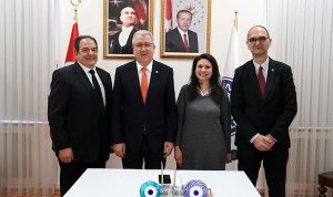 turkiyeye-donus-yapan-egeli-akademisyen-dr-gunay-esiyok-toksoplazmaya-karsi-attenue-asi-gelistirecek-vpIp2IHg.jpg