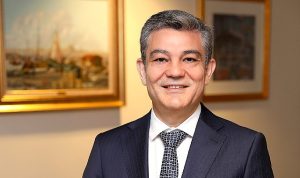 zurich-liderlik-ekibini-atilla-benli-ile-daha-da-guclendiriyor-ZRScEawO.jpg