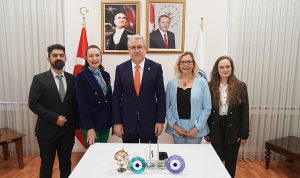 bu-proje-ile-hemsirelik-ogrencilerinin-afetlere-uyum-saglayabilme-becerileri-gelistirilecek-CbKInOMN.jpg