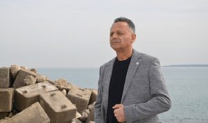 mehmet-sevinin-yeni-sarkisi-merhamet-buyuk-ilgi-gordu-ZmN2cMIW.jpg