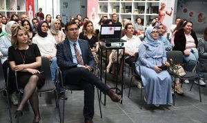 aile-hekimleri-once-soylesi-yapti-sonra-tarihte-yolculuga-cikti-BNZCUSYq.jpg