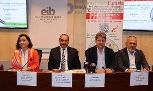 egeli-yas-meyve-sebze-ihracatcilarinin-ayagina-fuar-geldi-1YY1elJY.jpg