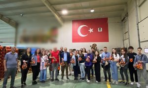 isinizi-severek-yapin-durust-calisin-hayal-bile-edemeyeceginiz-basari-pesinden-gelecek-tkaBX2TS.jpg