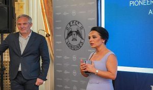 longines-iki-asra-yayilan-koklu-tarihini-marka-dostlariyla-paylasti-bKLMS8kk.jpg