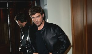 mavi-ve-kivanc-ile-tam-bi-mavi-klasigi-cok-olmak-lazim-bazen-pc9yWqyc.jpg