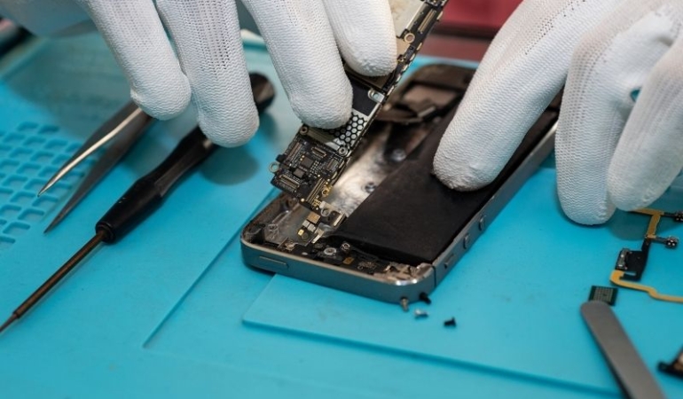 iPhone ve iMac Cihazlarında Teknik Müdahaleler