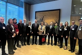 ertan-ab-turk-demir-celigine-kotayi-kaldirsin.jpg