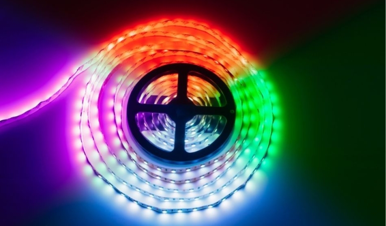 PC Ambilight, RGB Çubuk Led ve Altıgen Led ile Aydınlatma Deneyimi