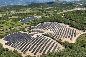 akfen-yenilenebilir-enerji-tamami-temiz-kaynaklardan-enerji-uretiminde-828-mwlik-kurulu-guce-ulasti.jpg
