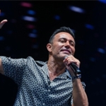 cim-konserlerinde-mustafa-sandal-coskusu.jpg