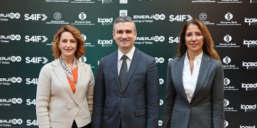 turk-enerji-sektorunde-yesil-ve-dijital-becerilerin-gelistirilmesi-icin-yeni-yol-haritasi.jpg