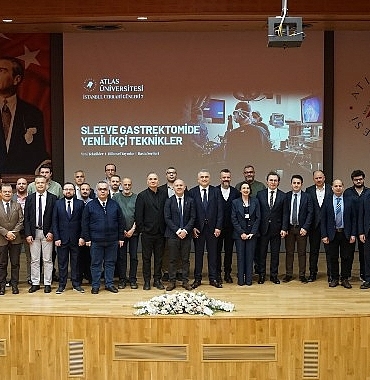 sleeve-gastrektomi-uzmanlari-istanbul-cerrahi-gunlerinde-bulustu.jpg
