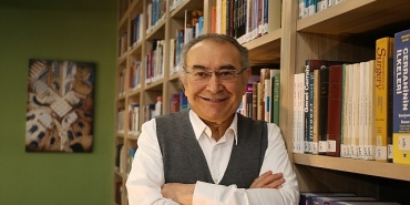 prof-dr-nevzat-tarhan-hafif-bir-vesvese-faydalidir.jpg