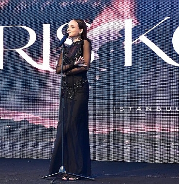 Elektrikli araç lansmanında Kris Kolls sürprizi!