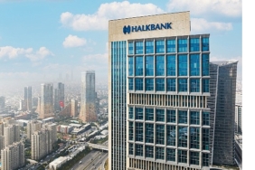 Halkbank Ürün ve Hizmetleri Artık ChatGPT’de  Yapay Zekâ ile Yılda 270 Milyon TL Tasarruf